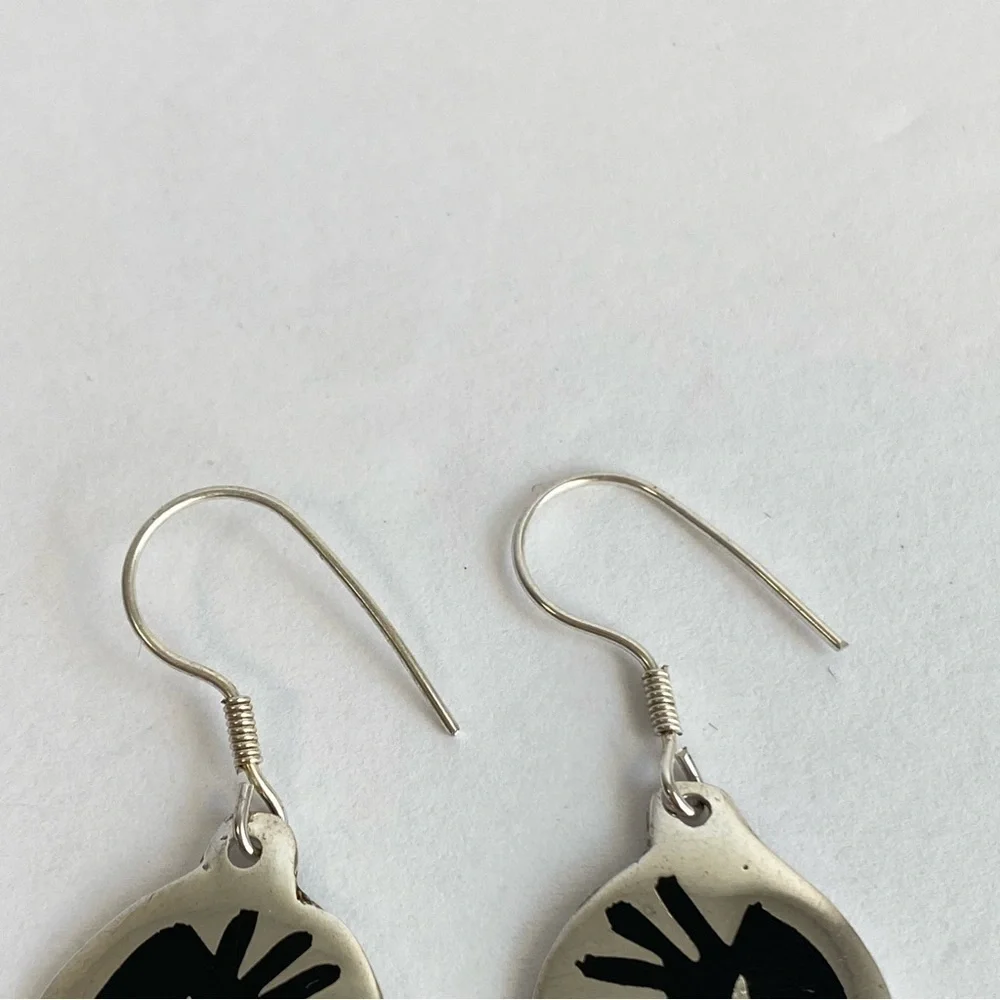 Vintage Kokopelli Earrings Alpaca Mexico Silver Tone Southwestern Dancer 90s Y2K